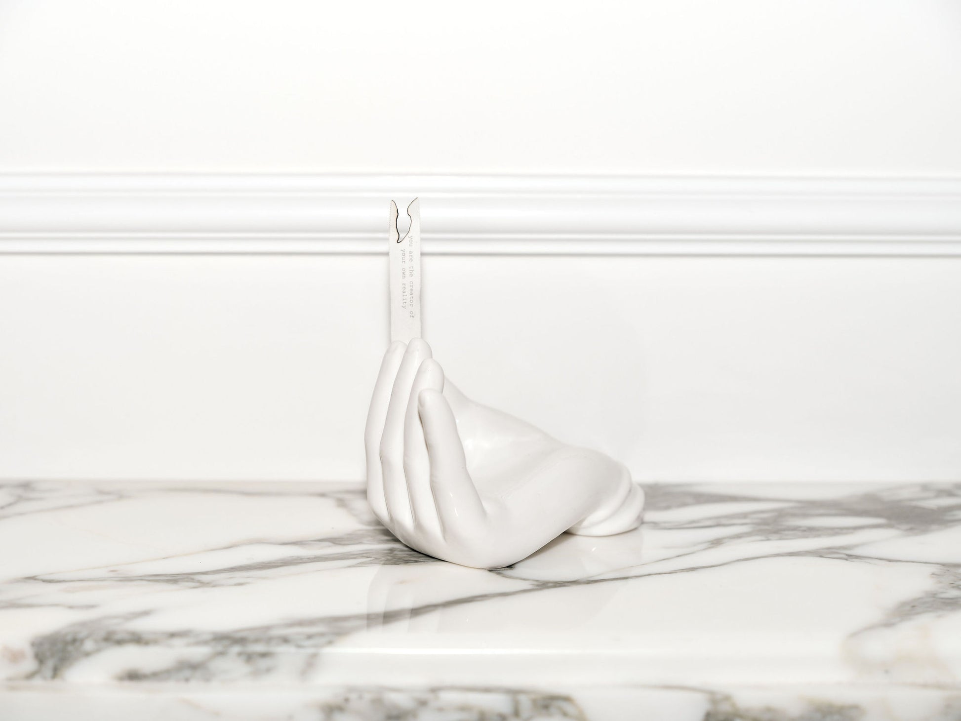 Hathé Incense Holder